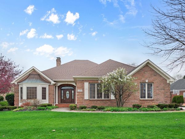 10303 Cherrywood Lane, Munster, IN 46321