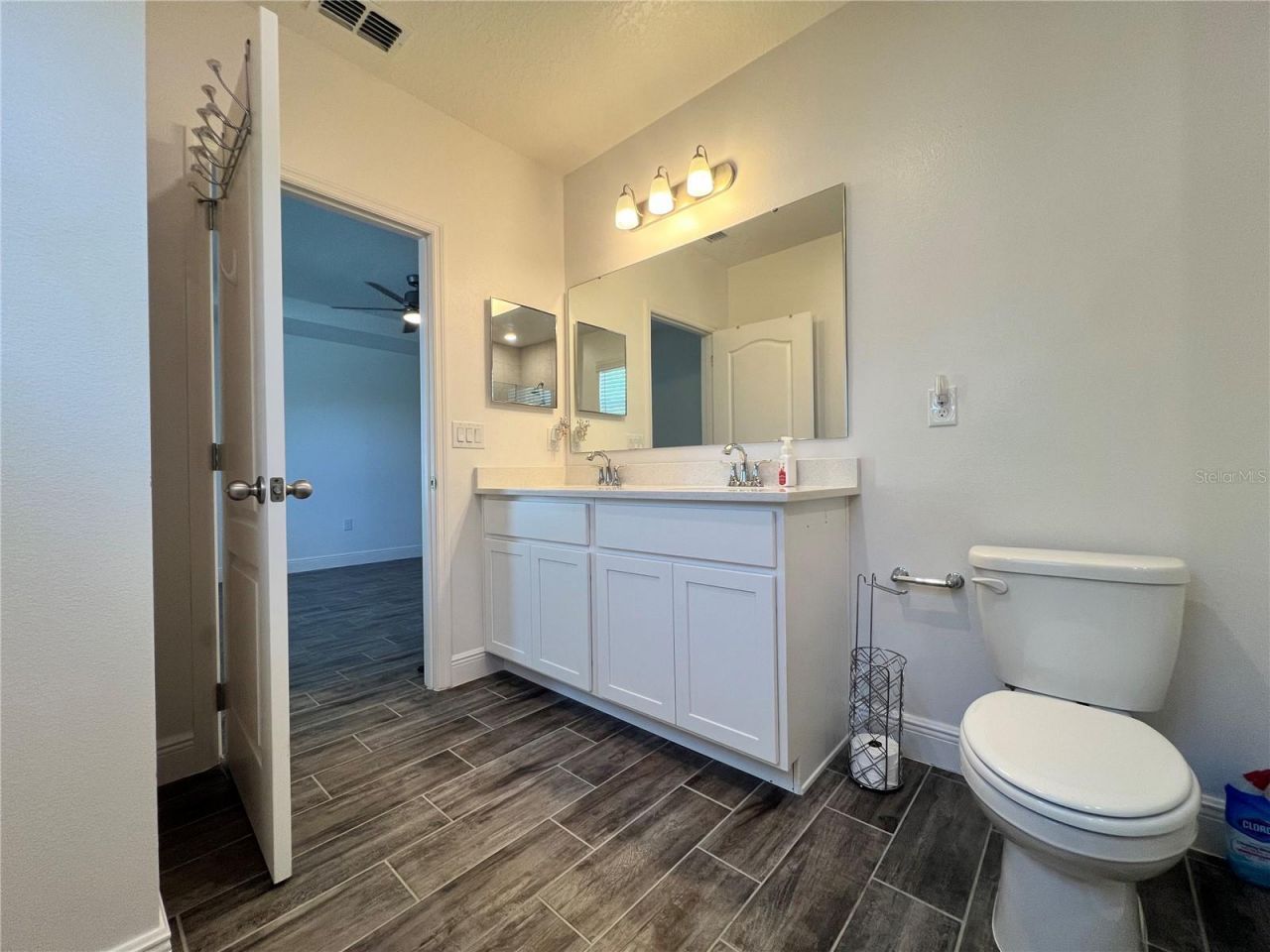 301 Jackson Loop, Deland, FL 32724 Photo