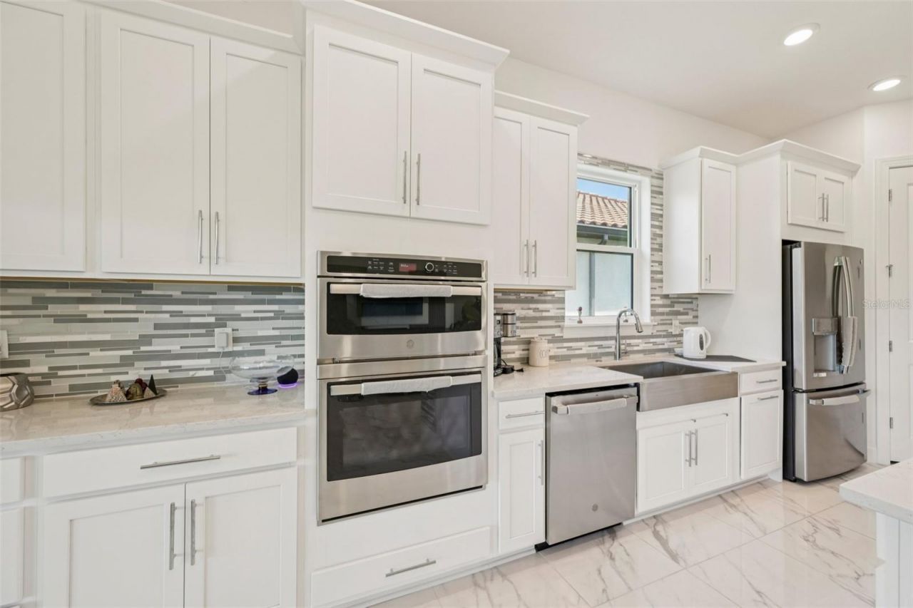 6203 Grandview Hill Court, Bradenton, FL 34203 Photo