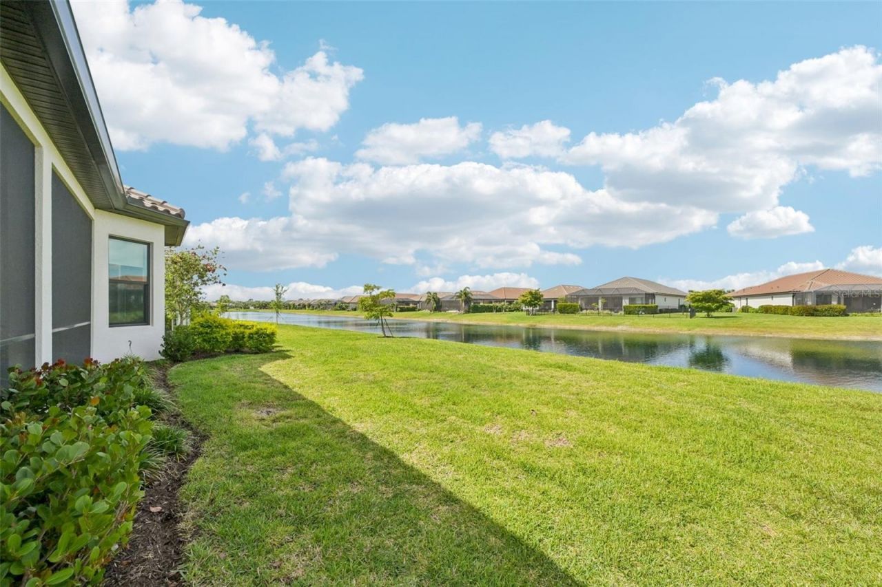 6203 Grandview Hill Court, Bradenton, FL 34203 Photo