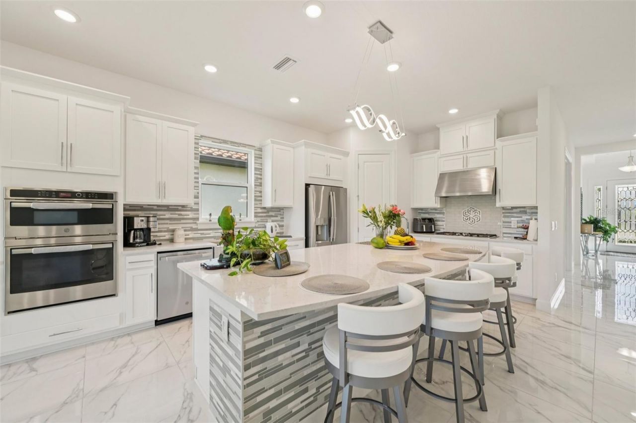 6203 Grandview Hill Court, Bradenton, FL 34203 Photo