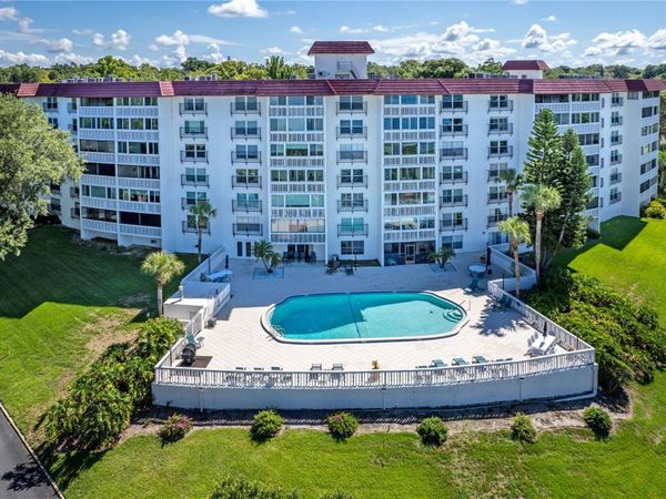 601 MCDONALD STREET , Unit 105, MOUNT DORA, FL 32757