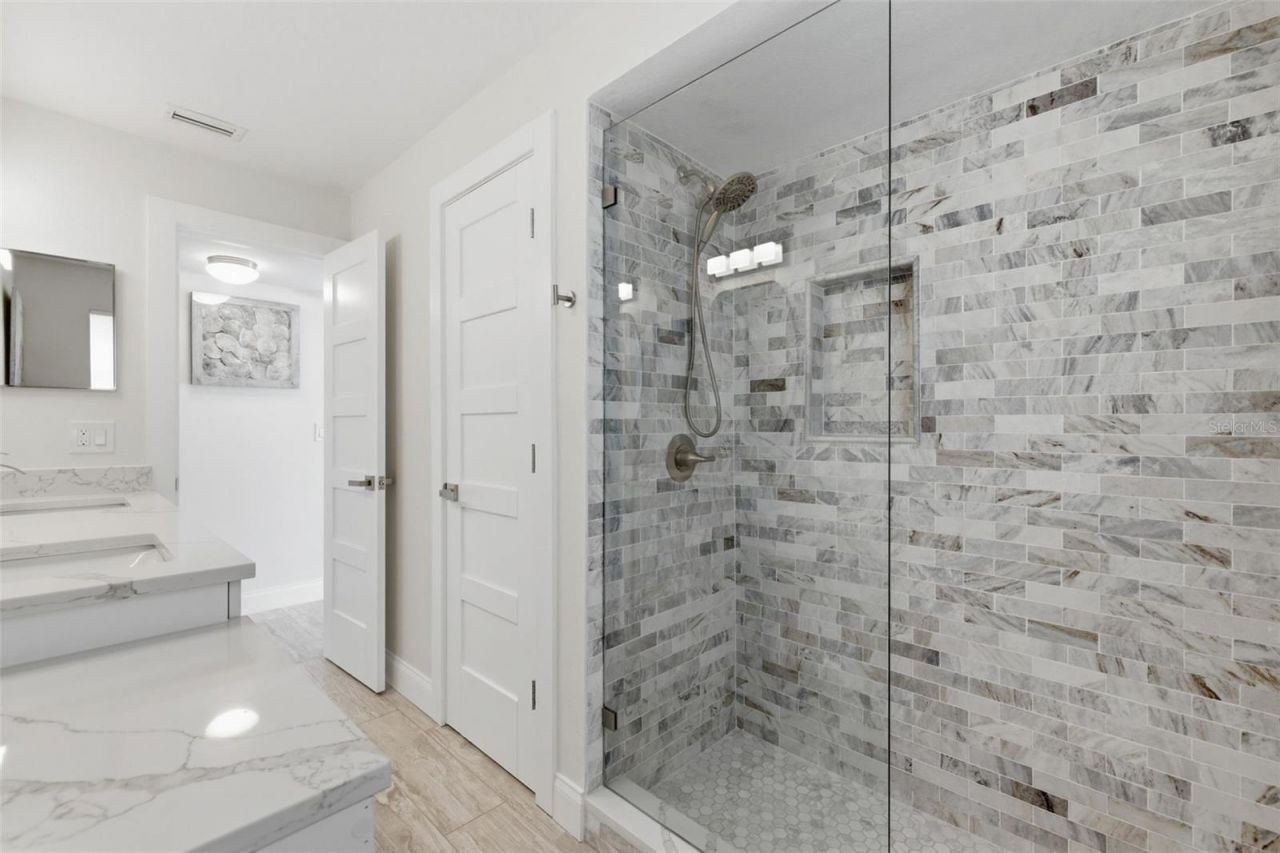 16123 6th Street E, Redington Beach, FL 33708 Photo