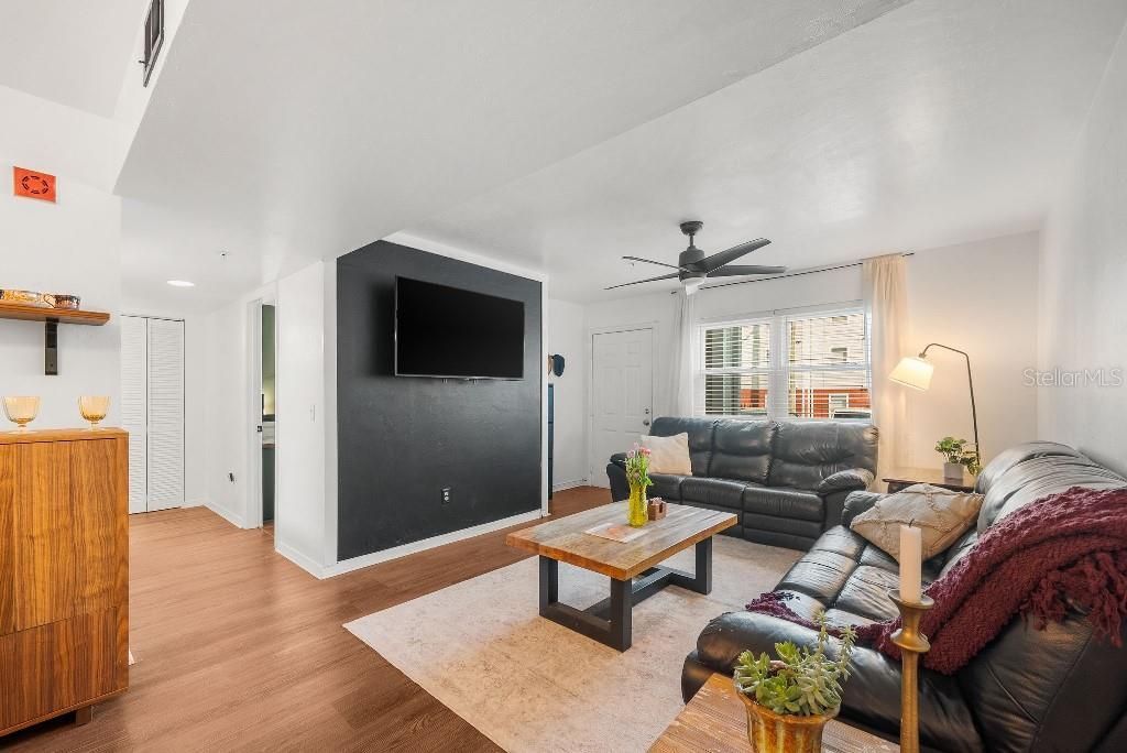 2360 SW Archer Road , Unit 504, Gainesville, FL 32608 Photo