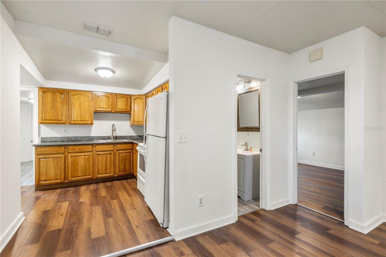 665 26th Avenue S, Saint Petersburg, FL 33705 Photo