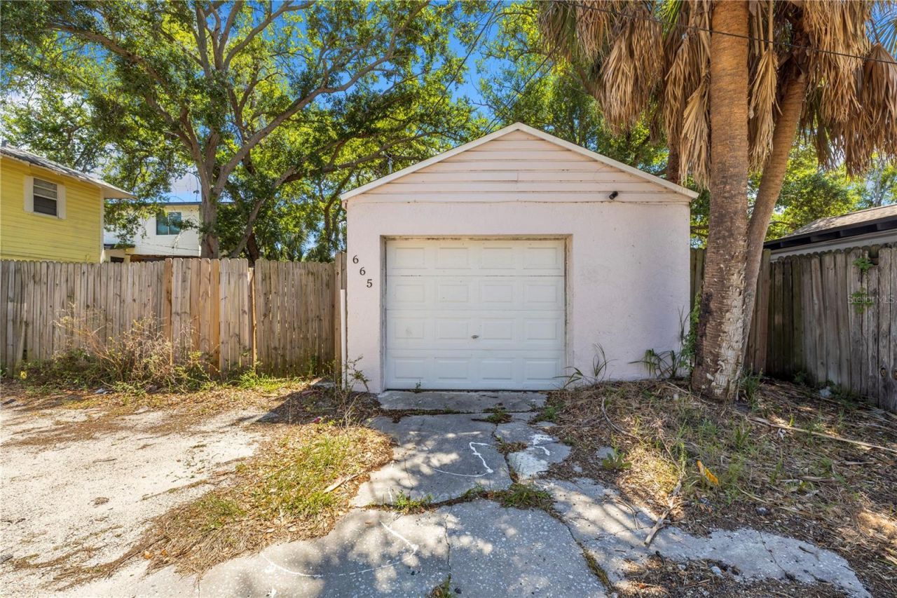 665 26th Avenue S, Saint Petersburg, FL 33705 Photo