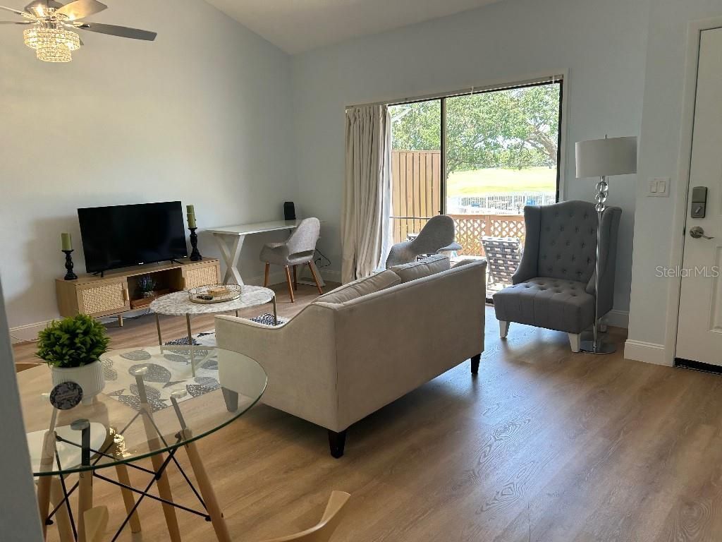 321 Bobby Jones Road, Unit 321, Sarasota, FL 34232 Photo