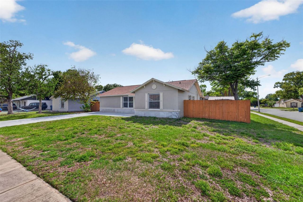 3153 Loomis Drive, New Port Richey, FL 34655 Photo