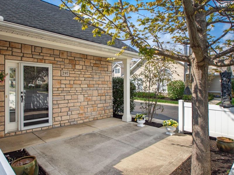 297 Cover Place, Columbus, OH 43235 Photo 6