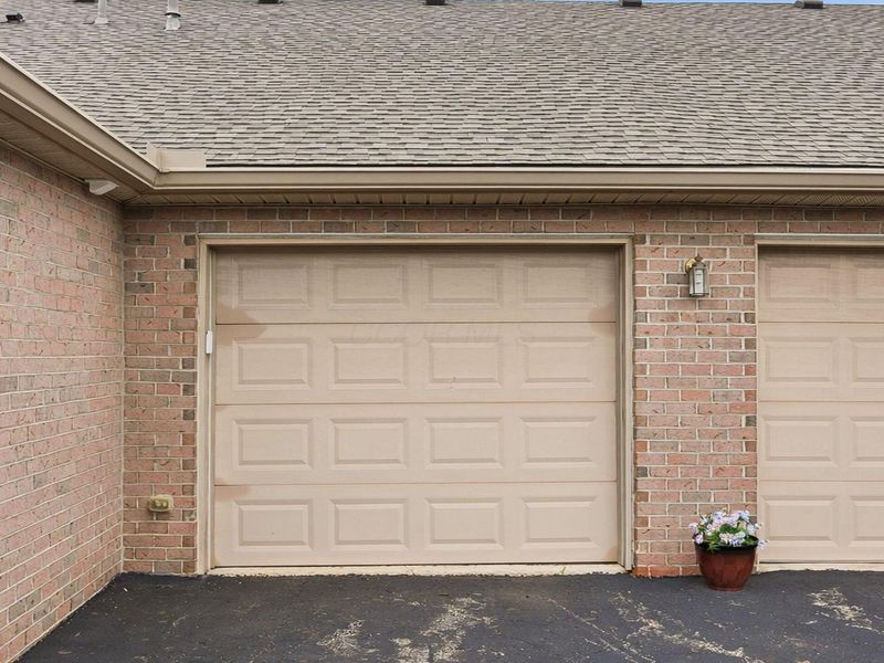 1251 Amberlea Drive E, Columbus, OH 43230 Photo 31