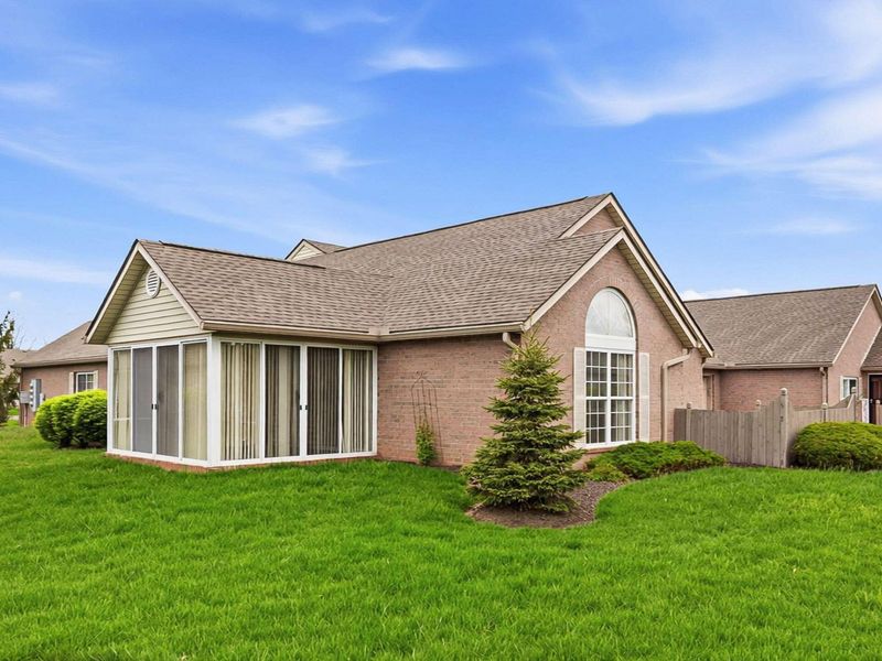 1251 Amberlea Drive E, Columbus, OH 43230 Photo 36