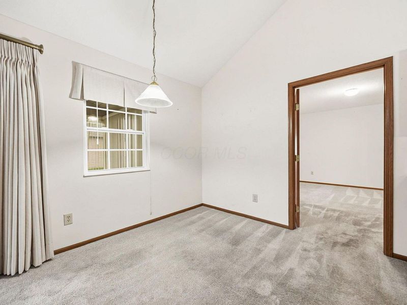 1251 Amberlea Drive E, Columbus, OH 43230 Photo 6