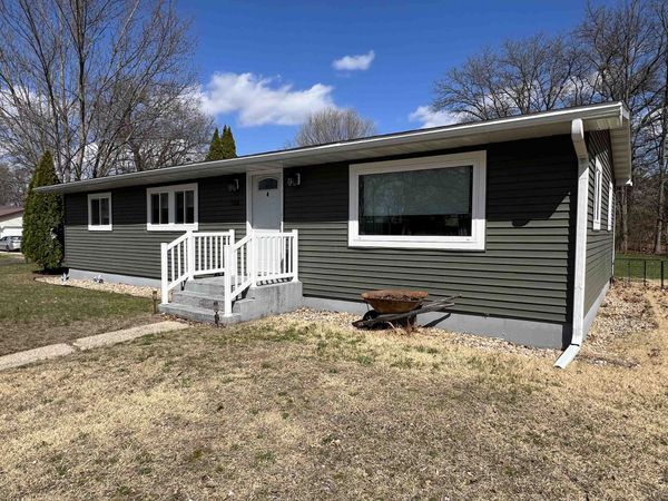 526 N 5th Street, Muscoda, WI 53573