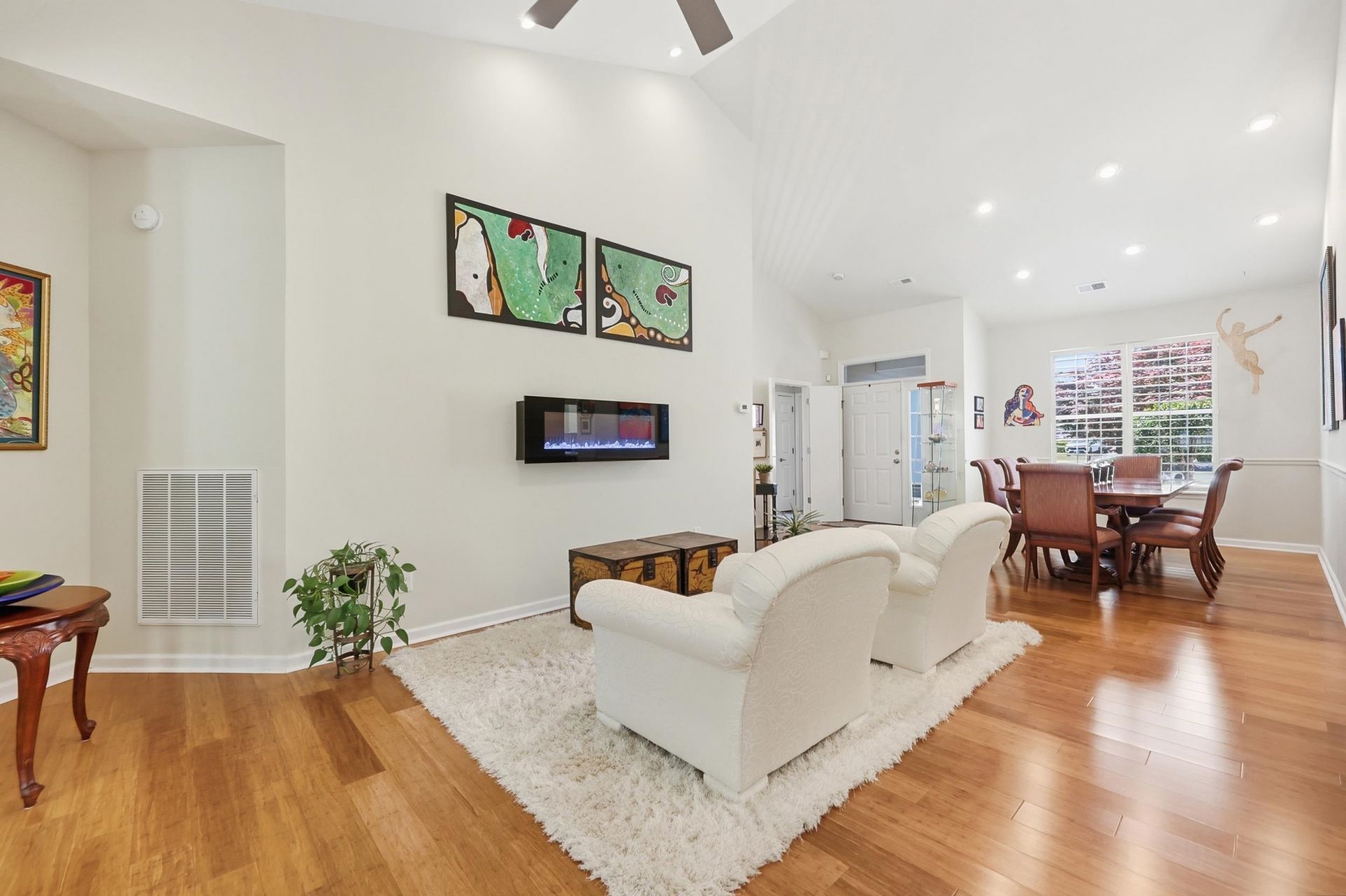 1215 Loblolly Ln. Photo 17