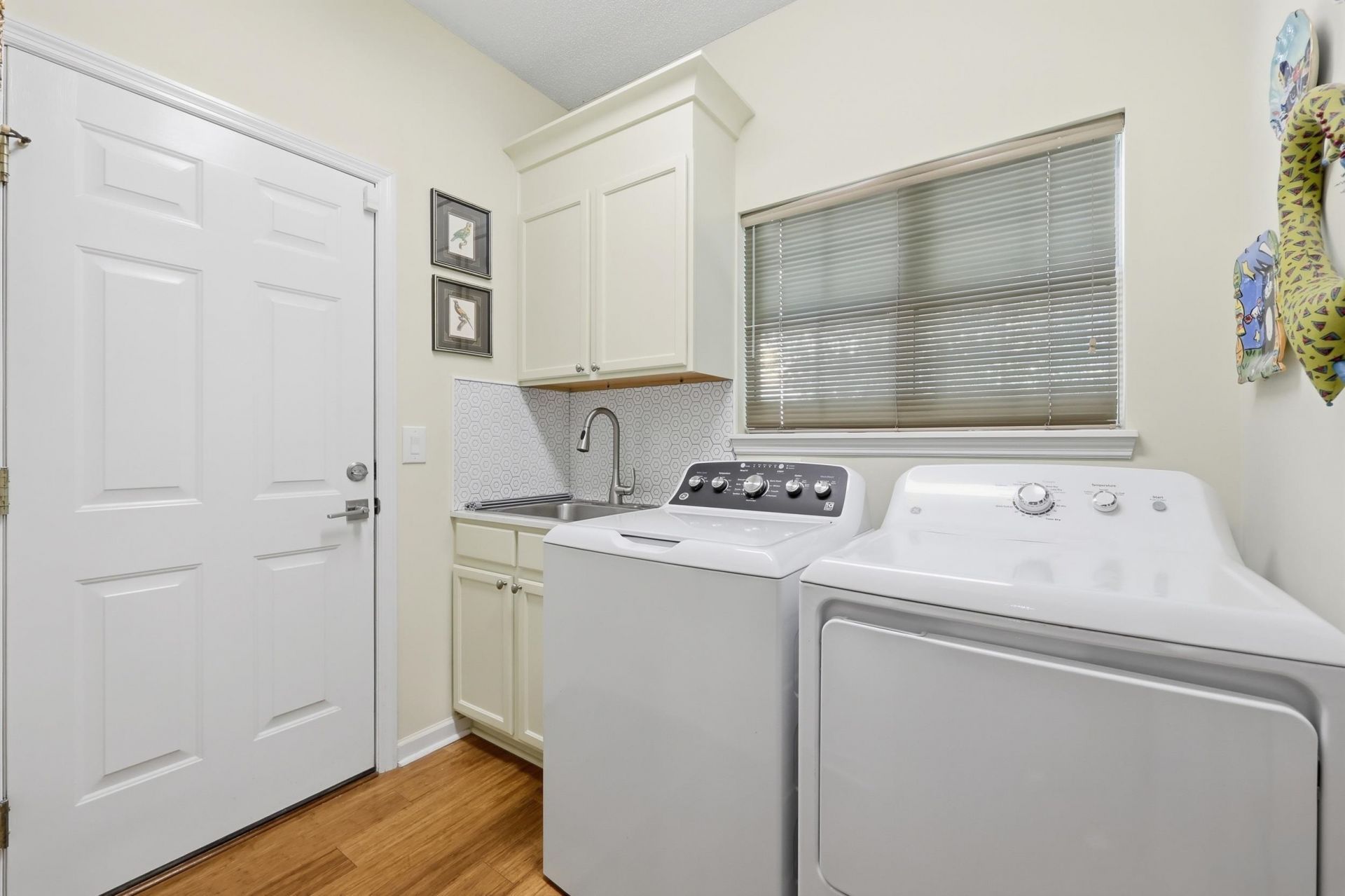 1215 Loblolly Ln. Photo 26