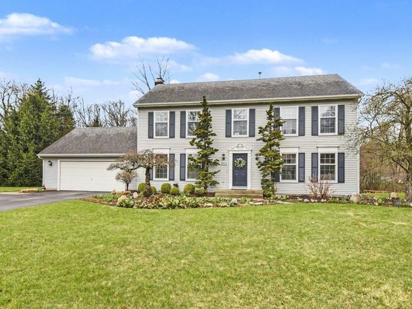 3101 Bannockburn Drive SE, Ada, MI 49301