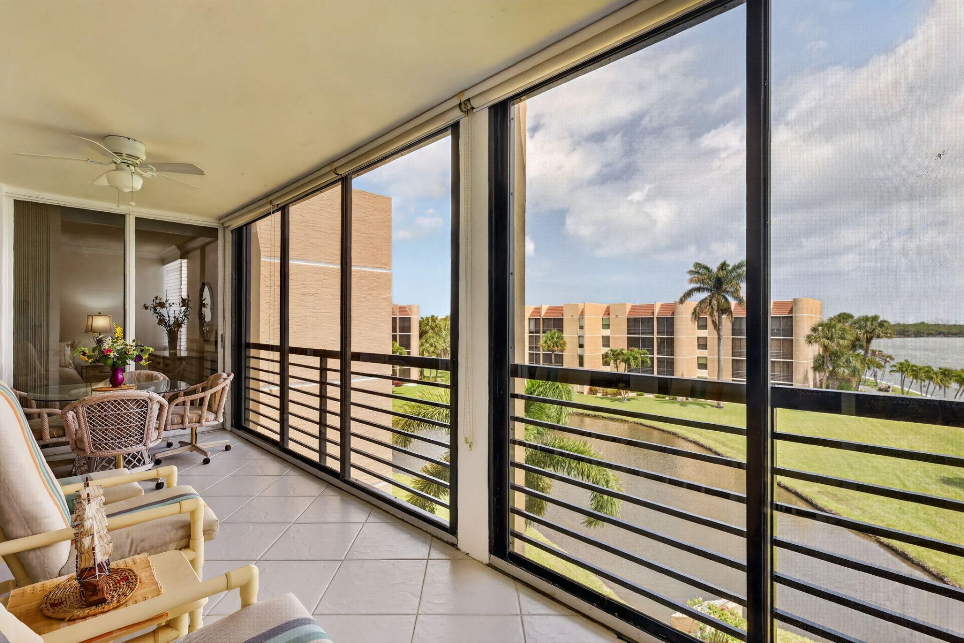 3382 NE Causeway Boulevard, Unit 7-403, Jensen Beach, FL 34957 Photo
