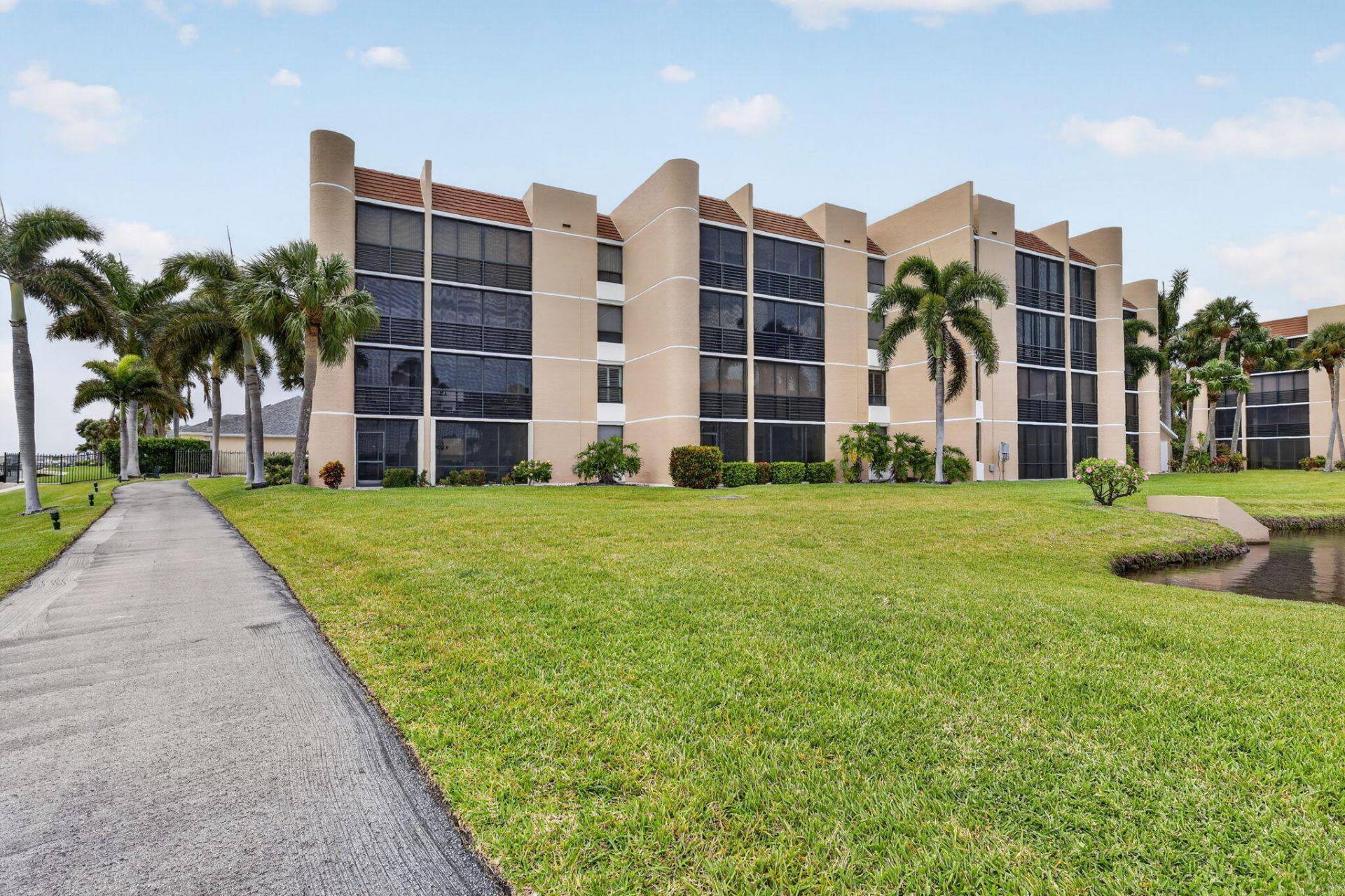 3382 NE Causeway Boulevard, Unit 7-403, Jensen Beach, FL 34957 Photo