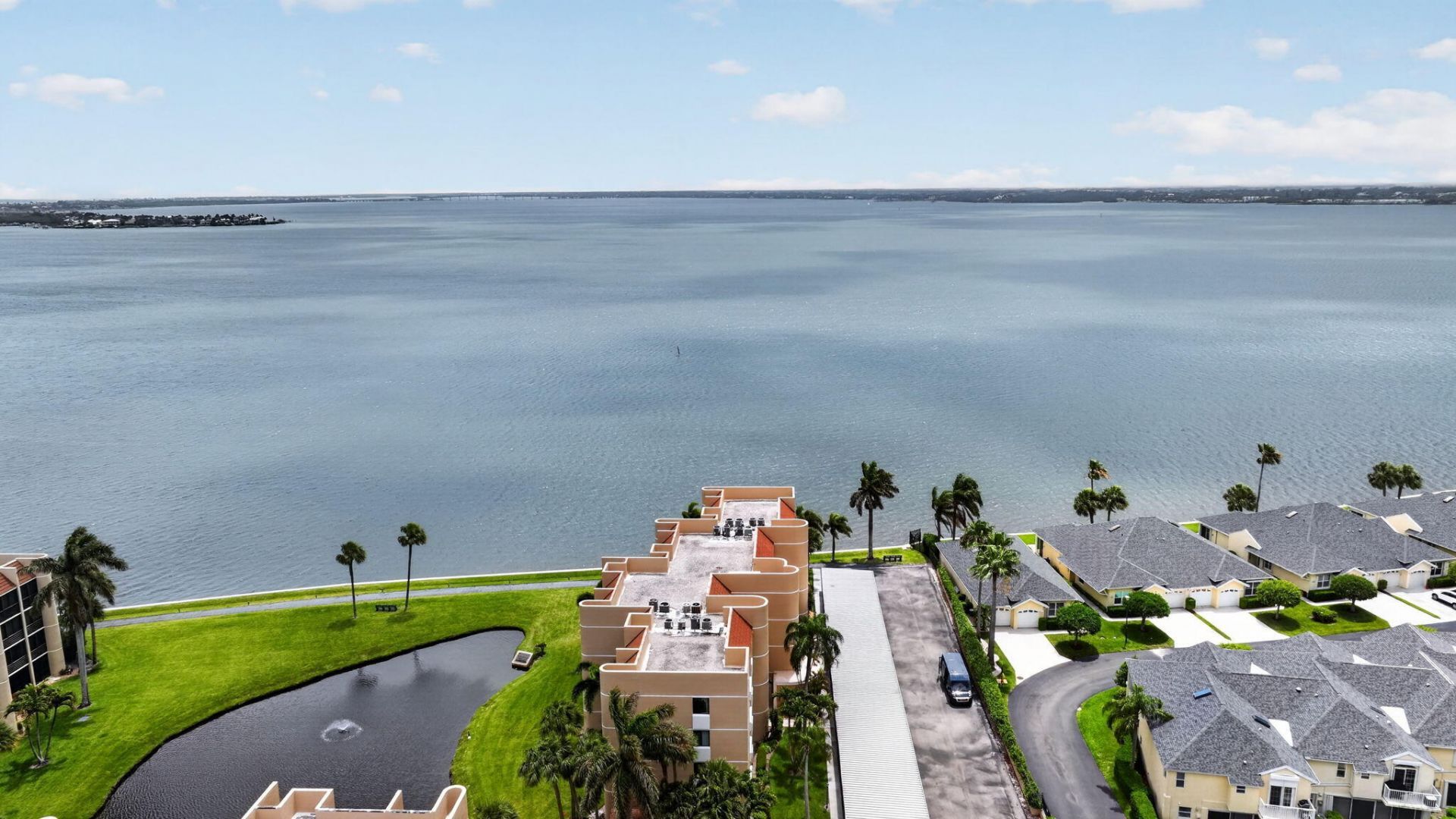 3382 NE Causeway Boulevard, Unit 7-403, Jensen Beach, FL 34957 Photo
