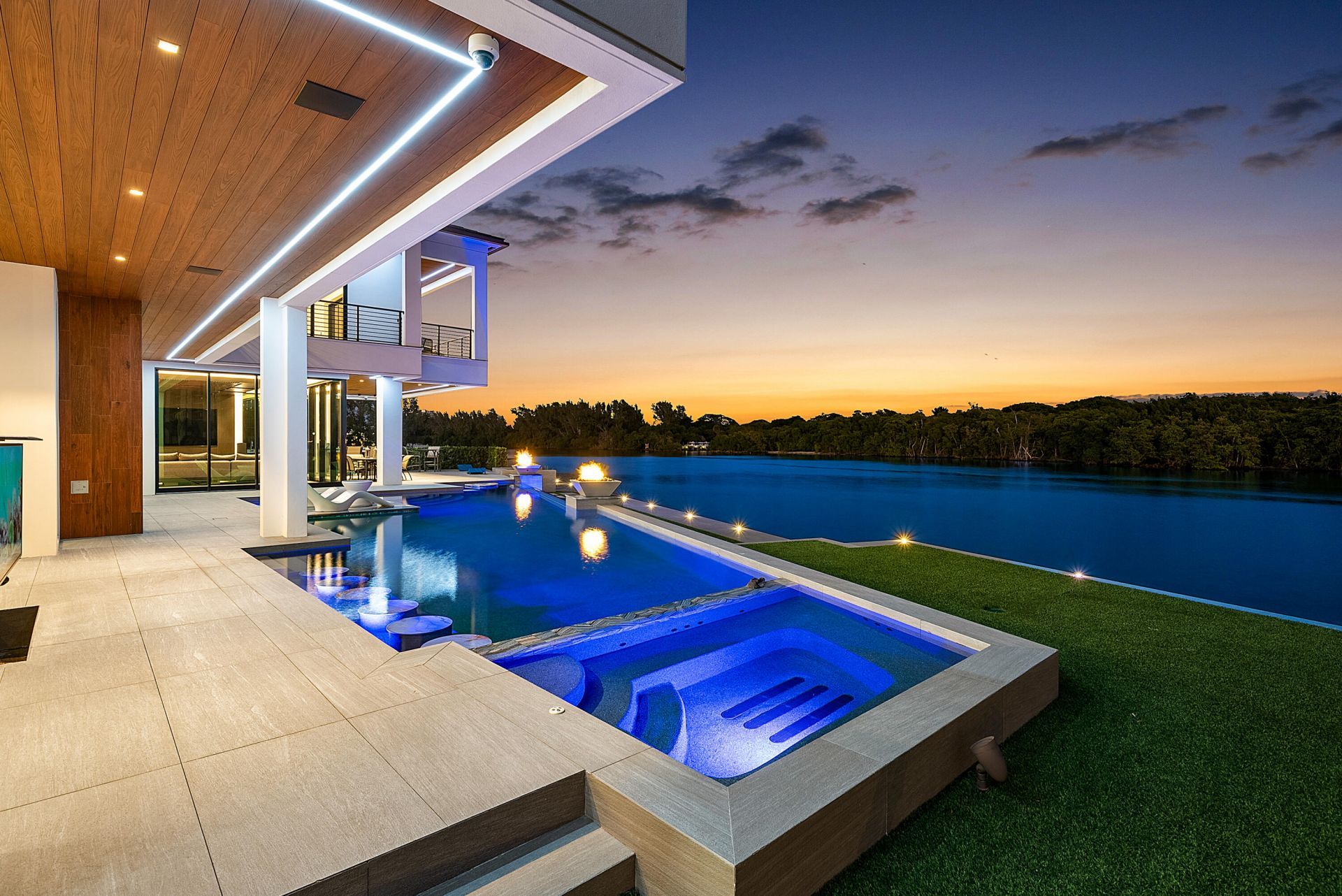 2934 NE 8th Avenue, Boca Raton, FL 33431 Photo