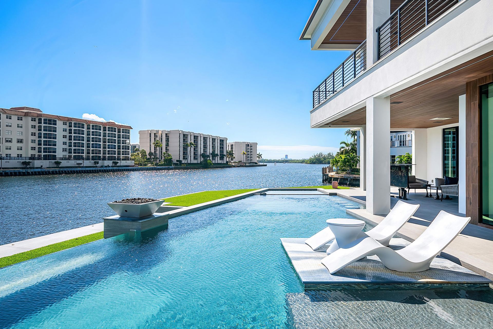 2934 NE 8th Avenue, Boca Raton, FL 33431 Photo