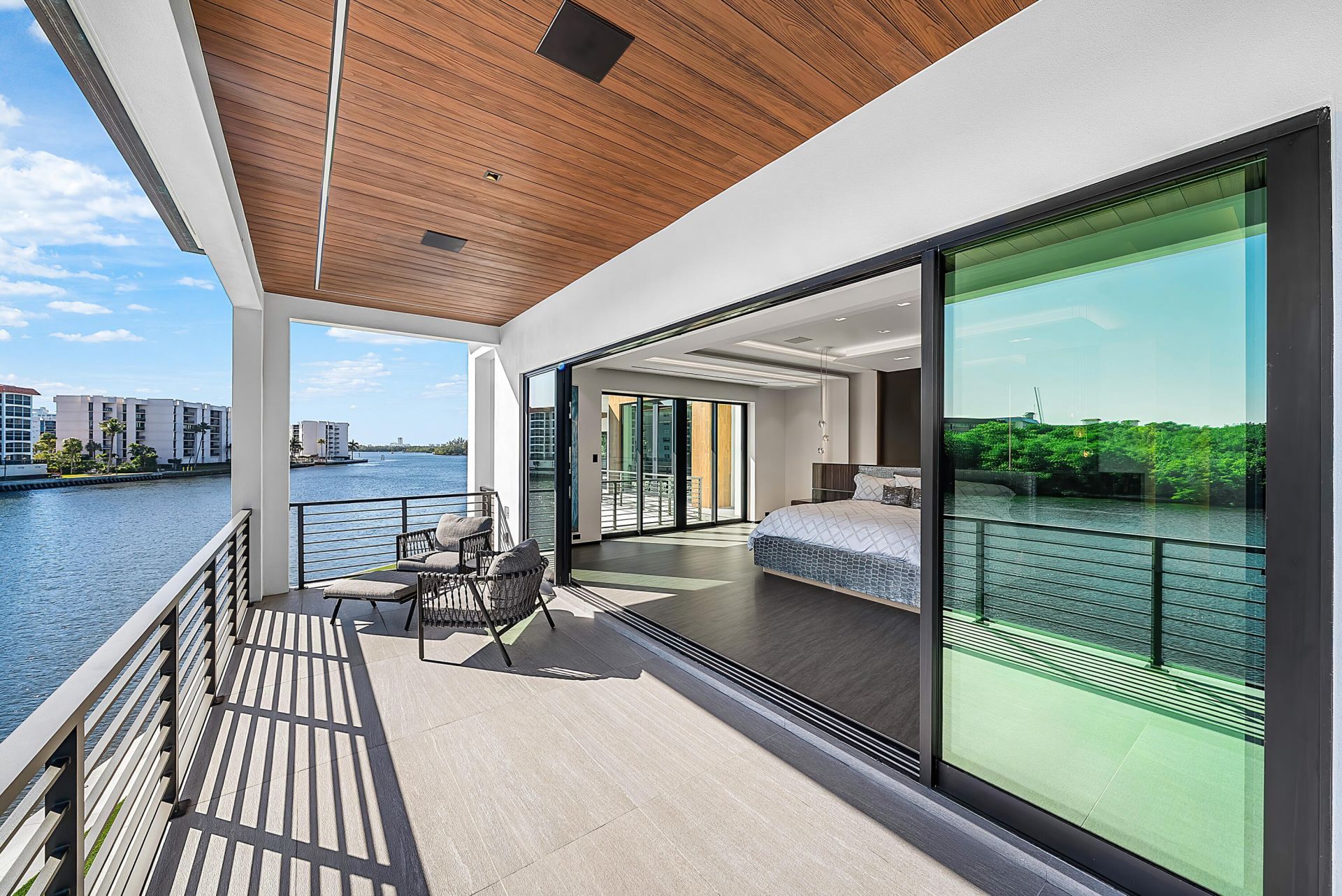 2934 NE 8th Avenue, Boca Raton, FL 33431 Photo