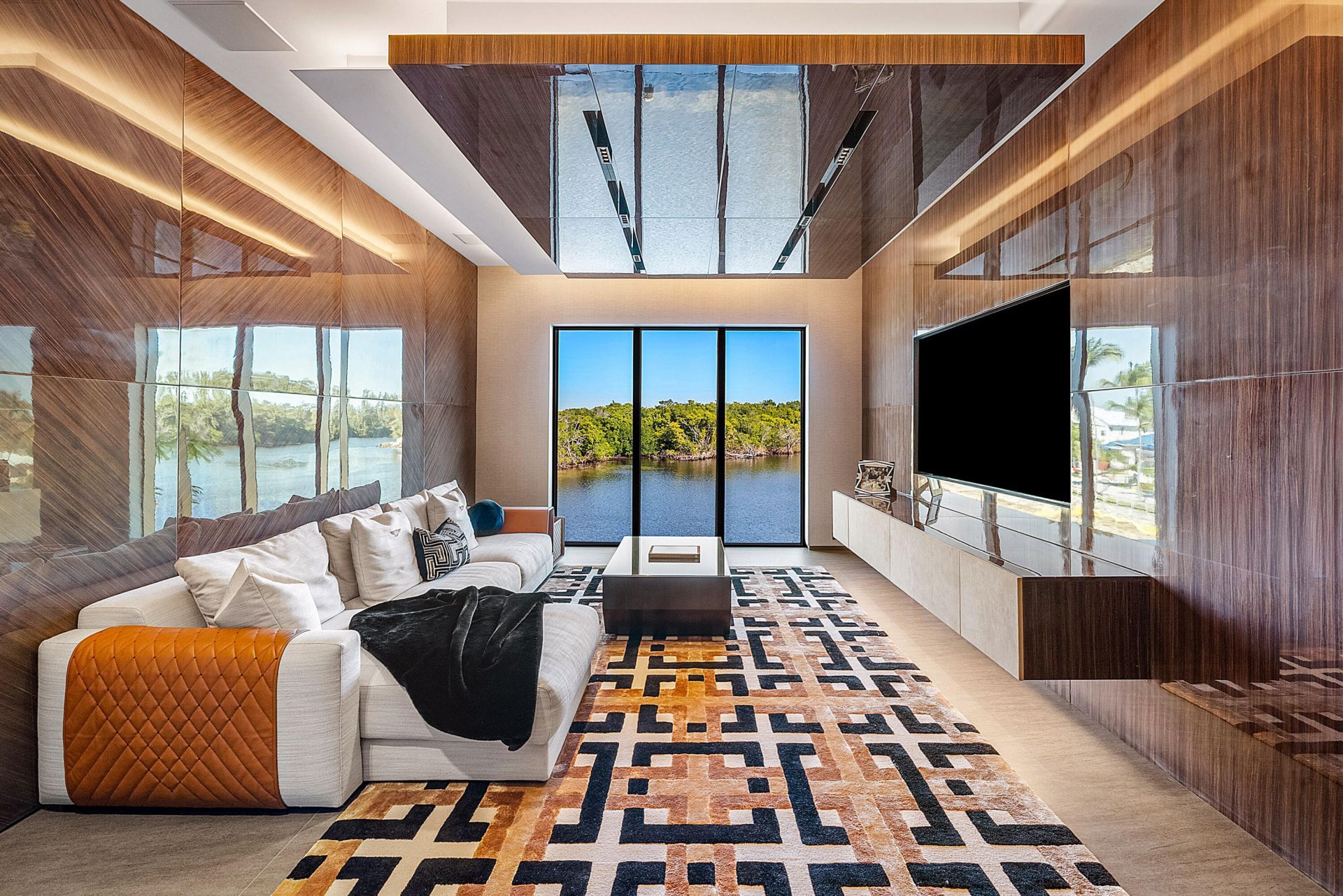 2934 NE 8th Avenue, Boca Raton, FL 33431 Photo