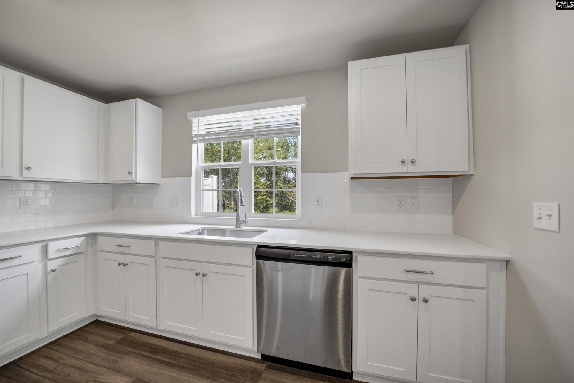 104 Winding Chestnut Drive  Photo 11