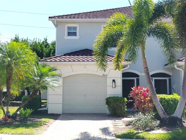 8629 Athena CT, LEHIGH ACRES, FL 33971