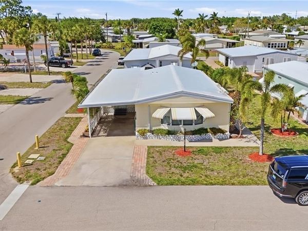 11901 Eldorado DR, BONITA SPRINGS, FL 34135