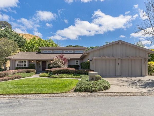 25683 Meadowview Court, Salinas, CA 93908