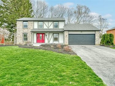 136 Chimney Hill Road , Rochester, NY 14612