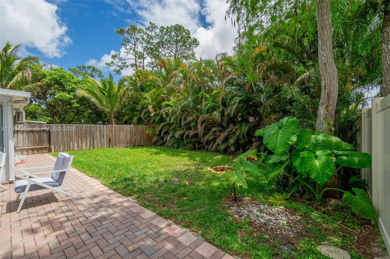 13976 Aster Ave, Wellington, FL 33414 Photo