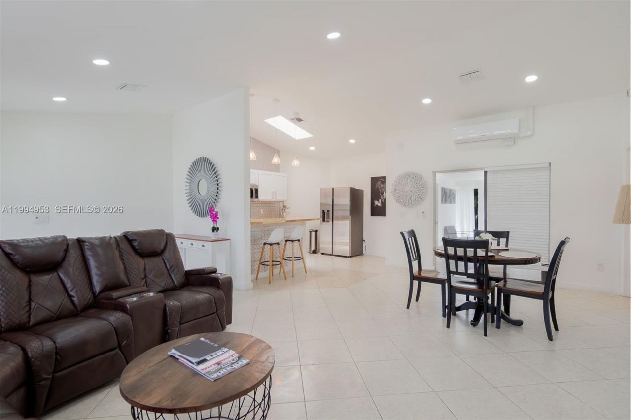 13976 Aster Ave, Wellington, FL 33414 Photo