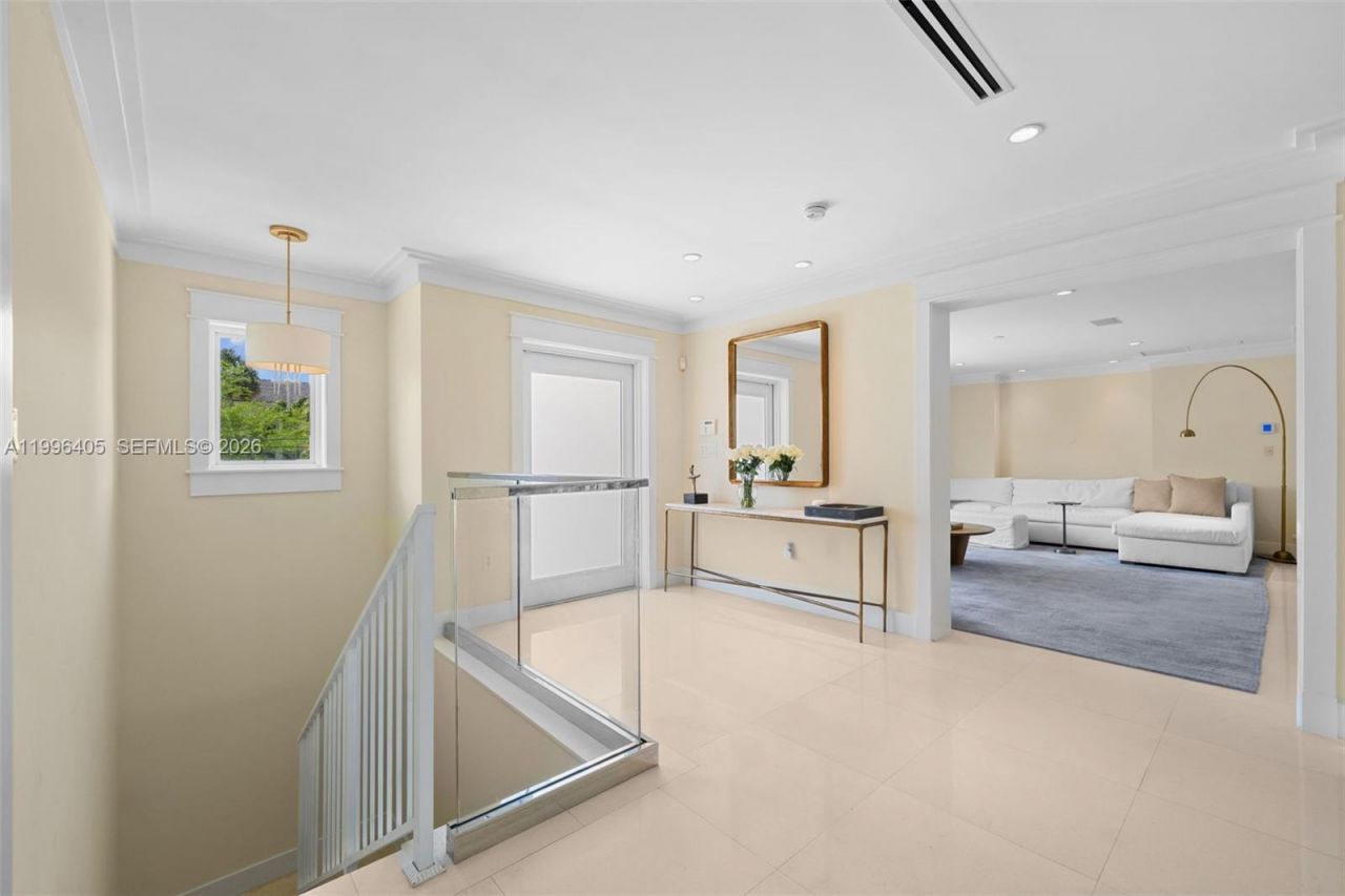 6831 Sunrise Ct, Coral Gables, FL 33133 Photo