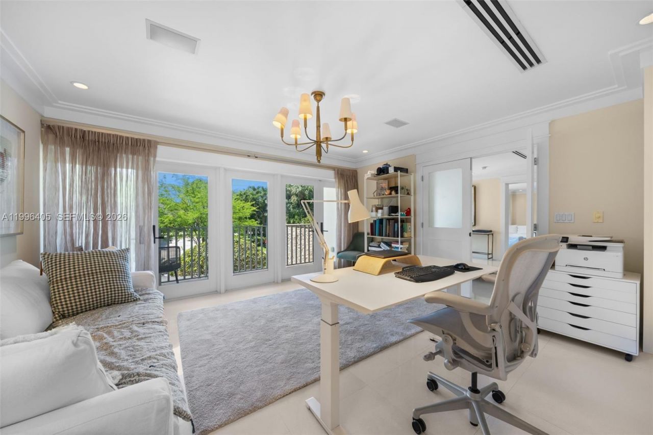 6831 Sunrise Ct, Coral Gables, FL 33133 Photo