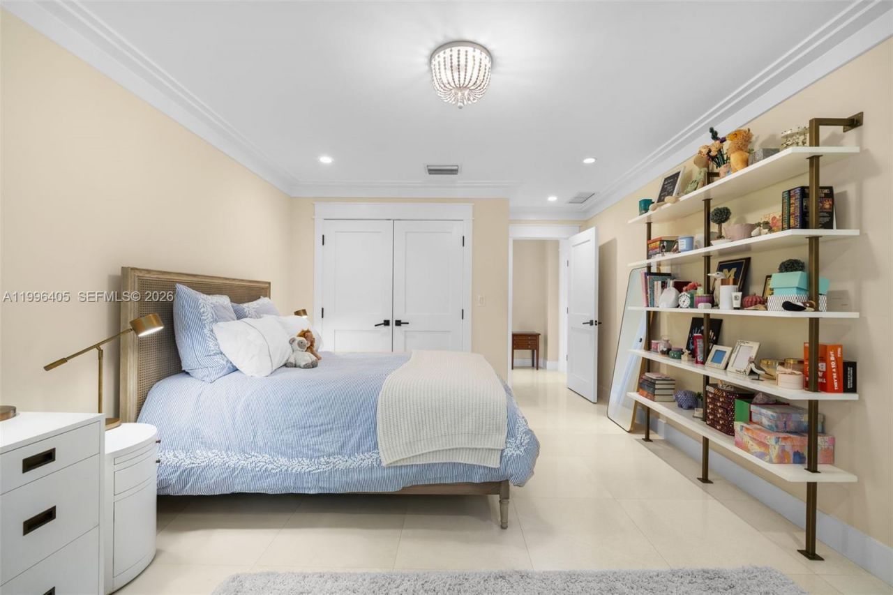 6831 Sunrise Ct, Coral Gables, FL 33133 Photo