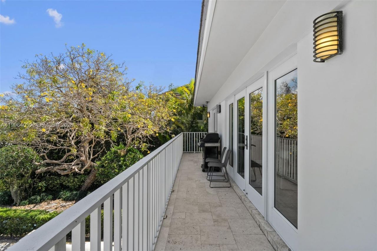 6831 Sunrise Ct, Coral Gables, FL 33133 Photo