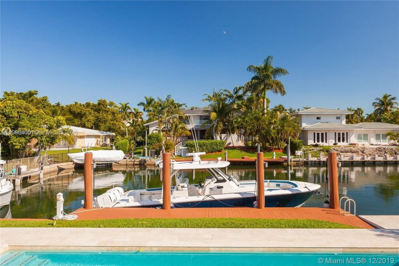 6831 Sunrise Ct, Coral Gables, FL 33133 Photo