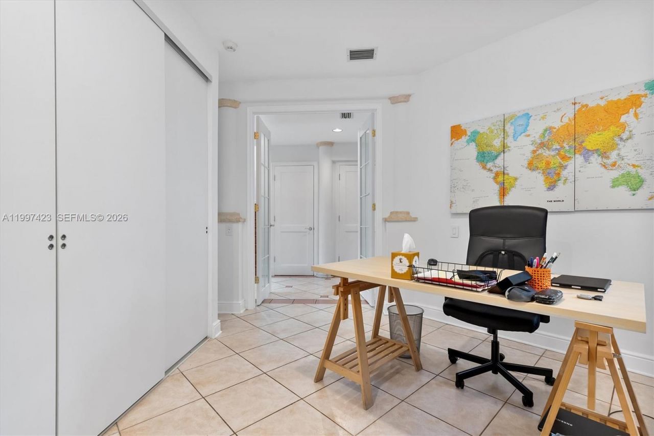 6720 SW 88th Ter, Pinecrest, FL 33156 Photo