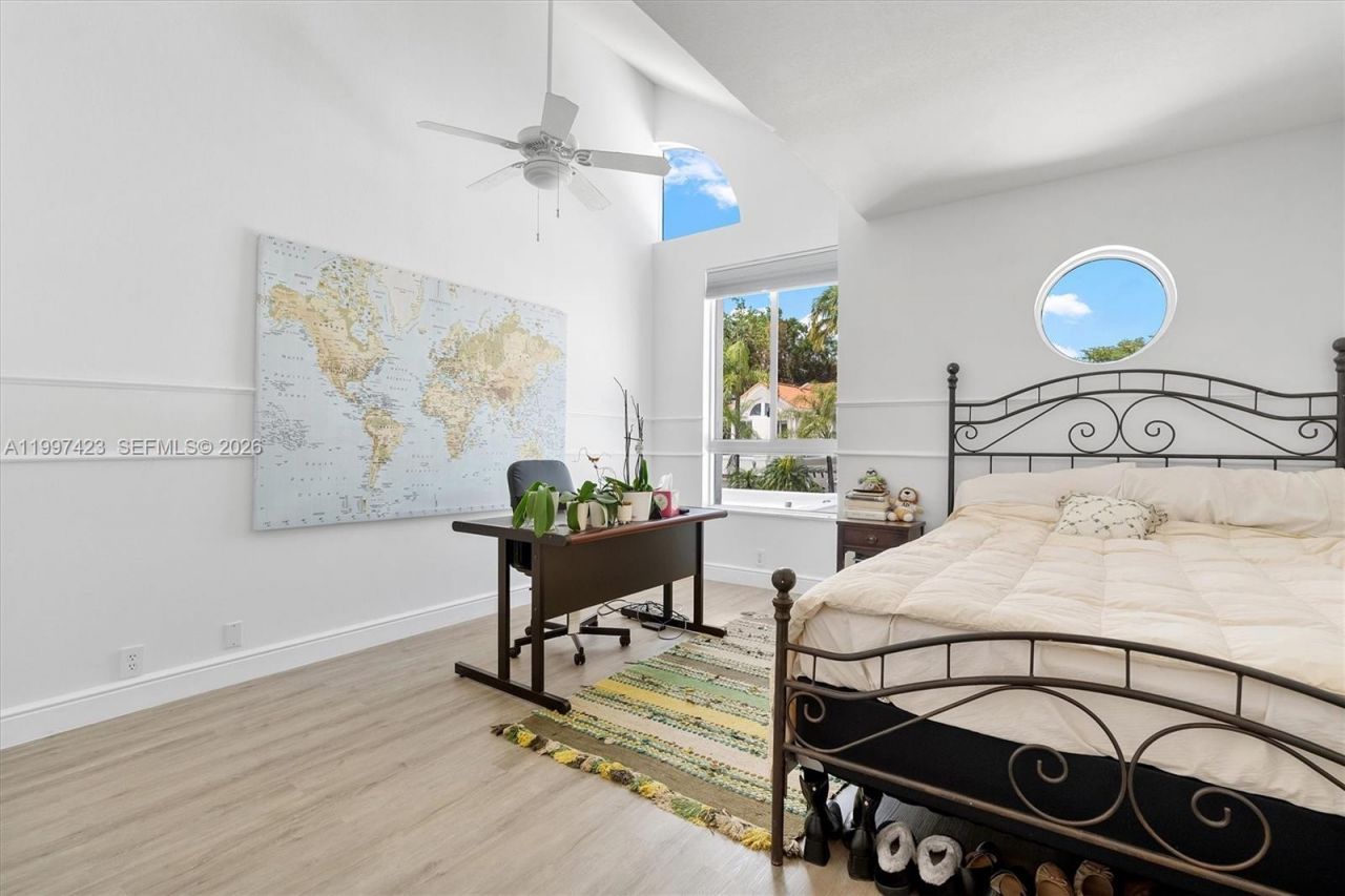 6720 SW 88th Ter, Pinecrest, FL 33156 Photo