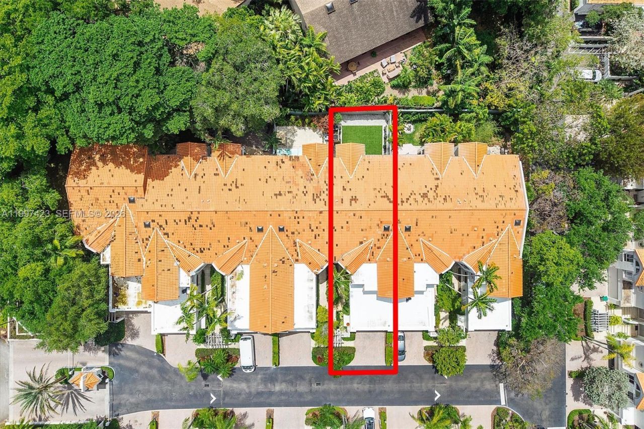 6720 SW 88th Ter, Pinecrest, FL 33156 Photo