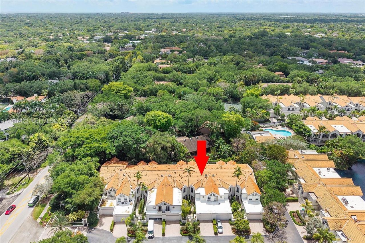 6720 SW 88th Ter, Pinecrest, FL 33156 Photo