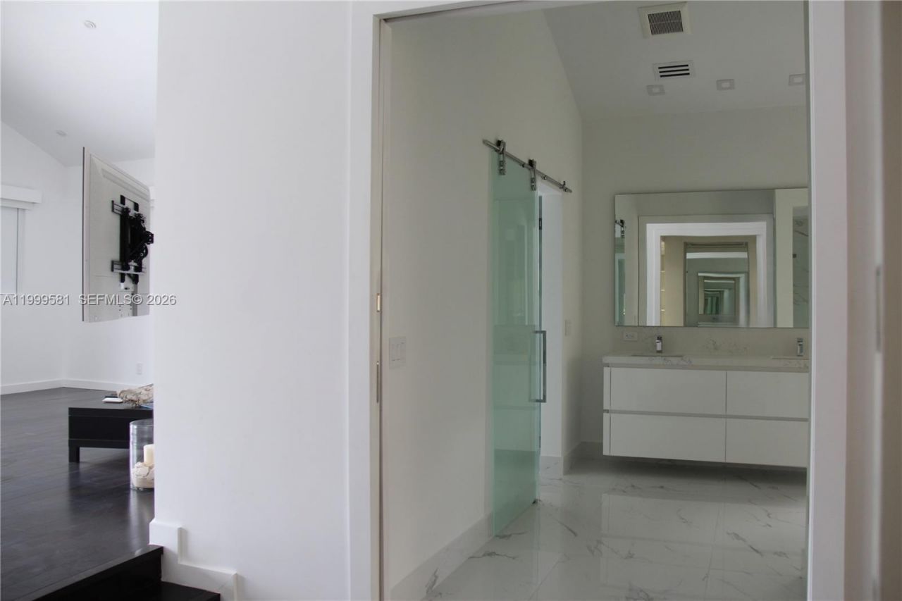 540 Lido Dr, Fort Lauderdale, FL 33301 Photo