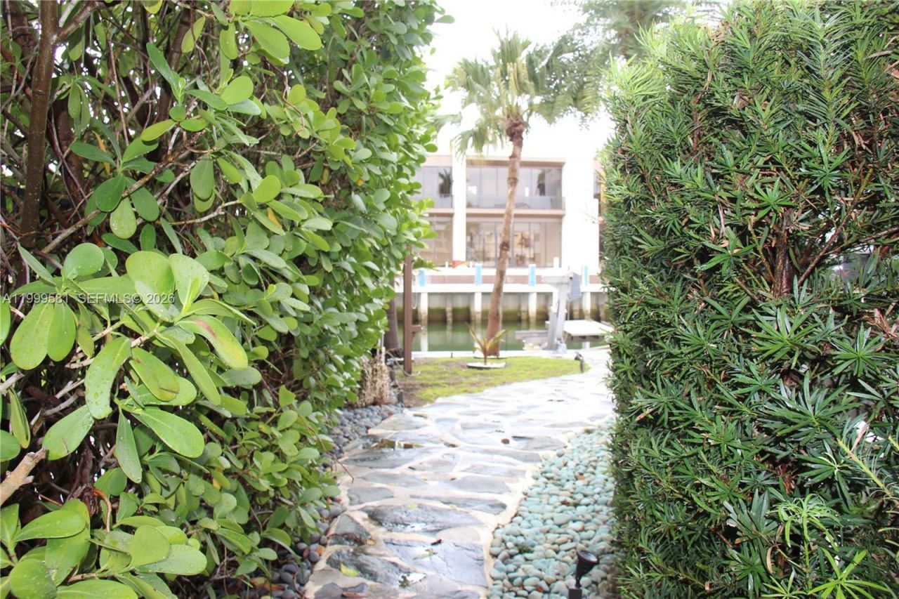 540 Lido Dr, Fort Lauderdale, FL 33301 Photo