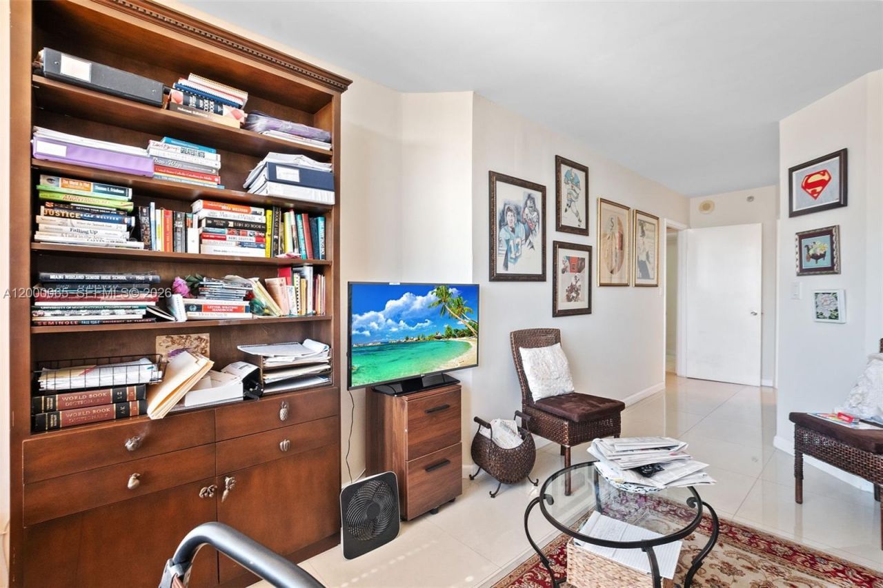 19101 NE 36th Ct, Unit 1602, Aventura, FL 33180 Photo