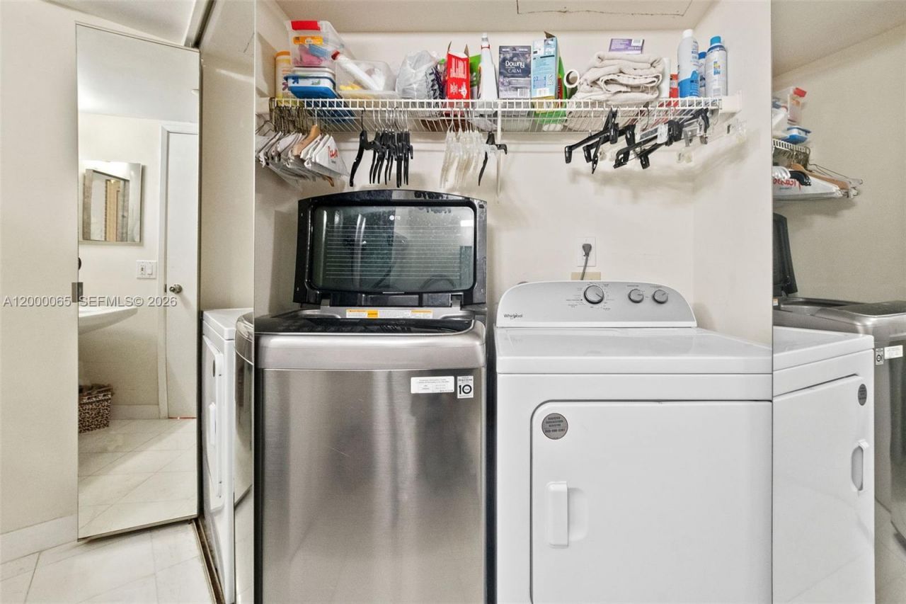 19101 NE 36th Ct, Unit 1602, Aventura, FL 33180 Photo