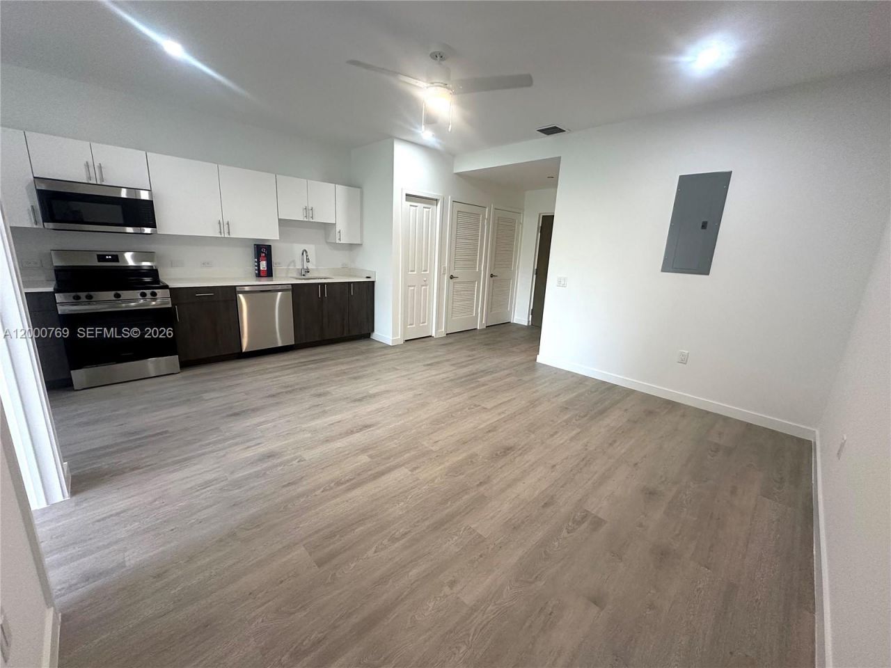 20 NE 19th Ave, Unit 304, Pompano Beach, FL 33060 Photo