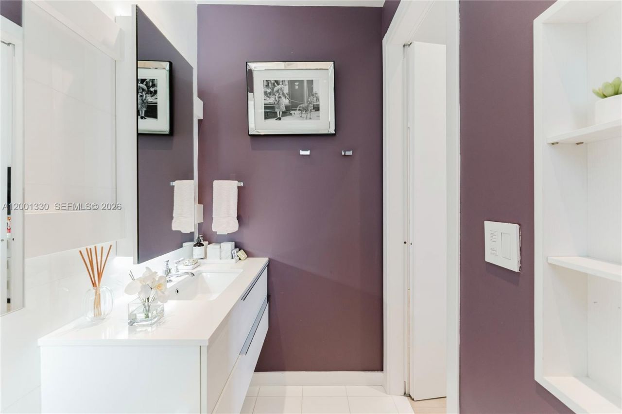 3916 Island Estates Dr , Aventura, FL 33160 Photo