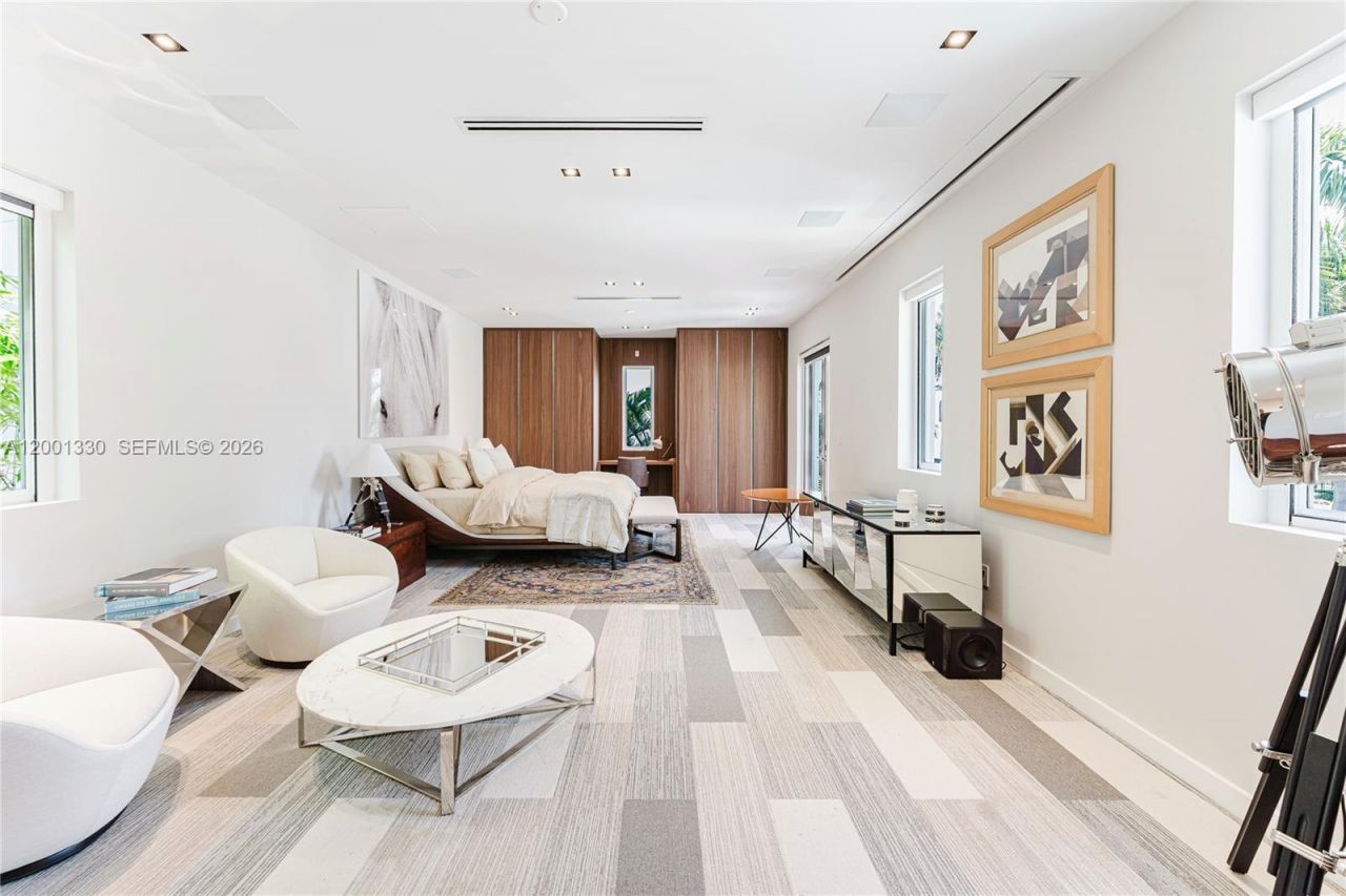 3916 Island Estates Dr , Aventura, FL 33160 Photo